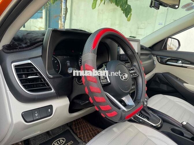 Kia Seltos 2021 1.4 DCT Premium - 65000 km