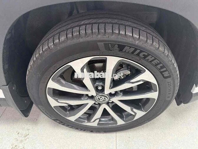 Toyota Corolla Cross 2024 1.8V - 5000 km
