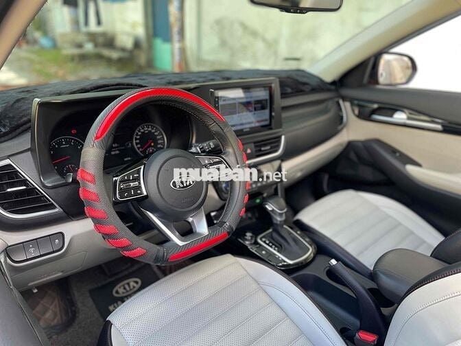 Kia Seltos 2021 1.4 DCT Premium - 65000 km