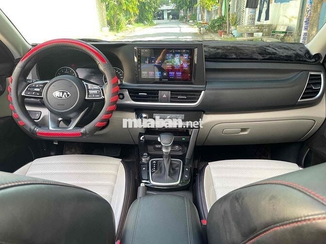 Kia Seltos 2021 1.4 DCT Premium - 65000 km
