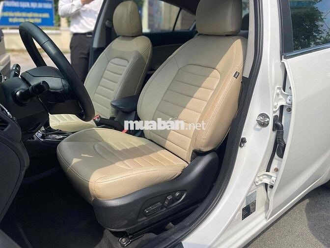 Kia Cerato 2018 2.0 AT Premium - 81000 km