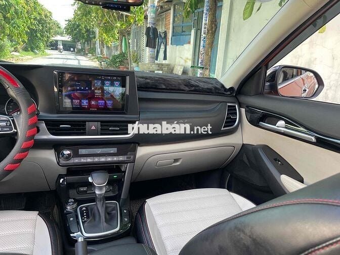 Kia Seltos 2021 1.4 DCT Premium - 65000 km