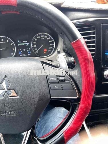 Mitsubishi Outlander 2022 2.0 CVT - 27000 km