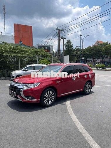 Mitsubishi Outlander 2022 2.0 CVT - 27000 km