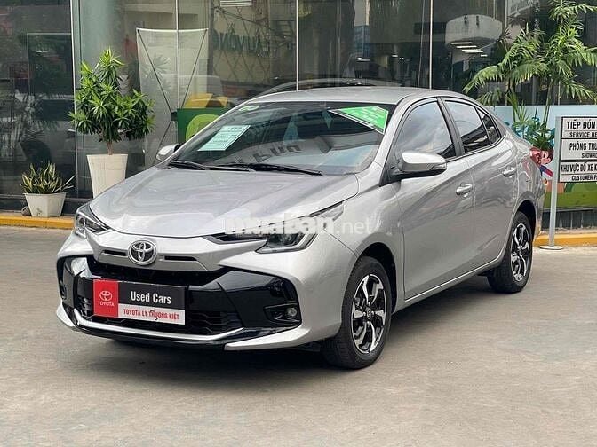 Toyota Vios 1.5E CVT  xem xe thương lượng mạnh