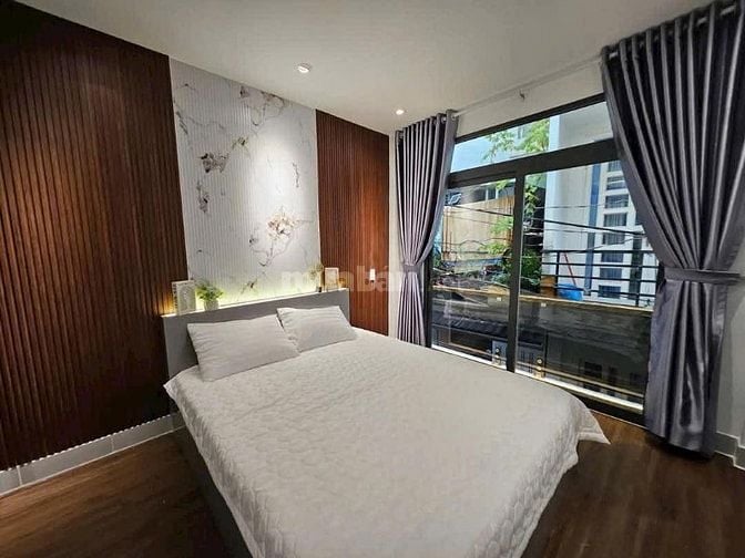 NHÀ ĐEP-GIÁ CỰC SỐC-NGAY TRUNG TÂM|Đ.Lê Quốc Hưng p12 Q4|hẻm xe hơi