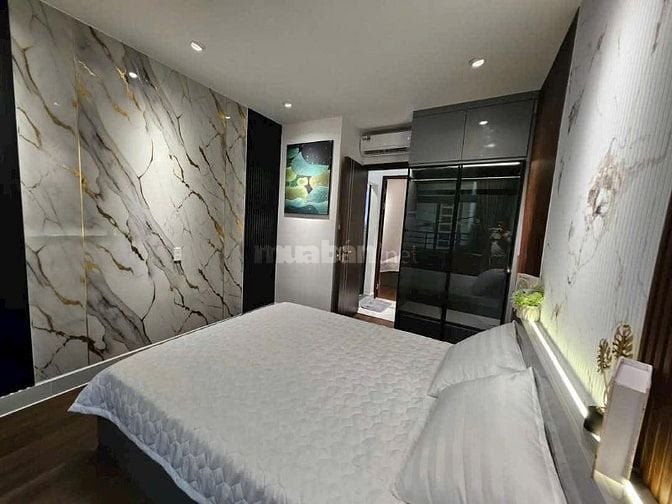 NHÀ ĐEP-GIÁ CỰC SỐC-NGAY TRUNG TÂM|Đ.Lê Quốc Hưng p12 Q4|hẻm xe hơi