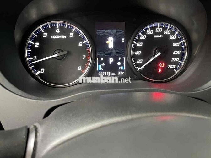 Mitsubishi Outlander 2022 2.0 CVT - 27000 km
