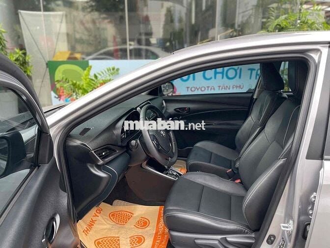 Toyota Vios 1.5E CVT  xem xe thương lượng mạnh