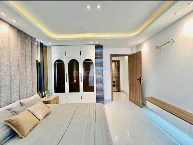 NGANG 5M - NGUYỄN ĐÌNH CHIỀU, QUẬN 3 GIÁ NHỈNH 4TỶ HẺM XE HƠI 5M 