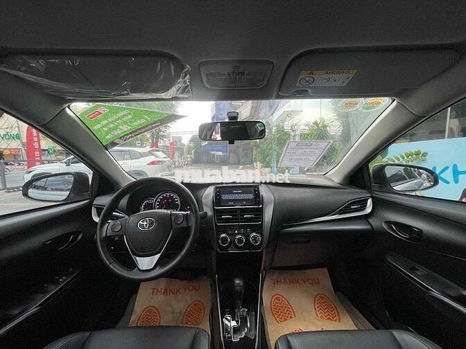 Toyota Vios 1.5E CVT  xem xe thương lượng mạnh