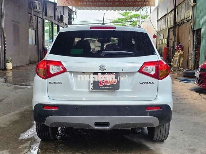 Suzuki Vitara 2016 1.6 AT màu trắng,đi 75.000 km