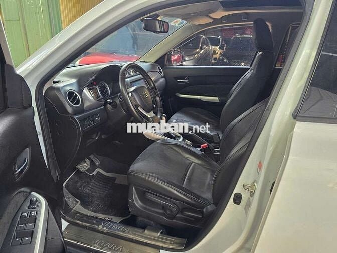 Suzuki Vitara 2016 1.6 AT màu trắng,đi 75.000 km