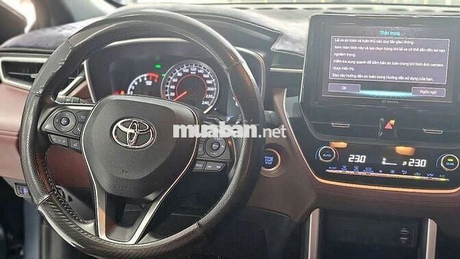 Toyota Corolla Cross 2020 1.8V, màu xanh,59.000km