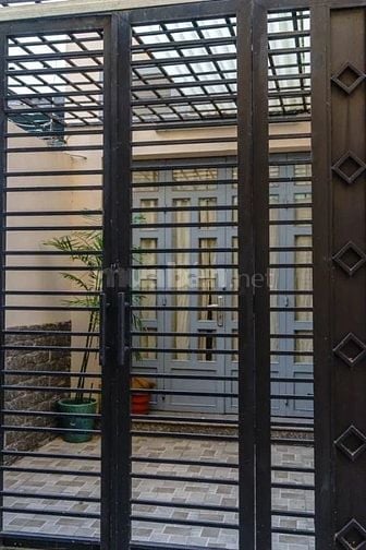 Bán gấp nhà Q1, Nguyễn Văn Nguyên, 38m². Xây 1 lửng, 1 lầu, sân thượng