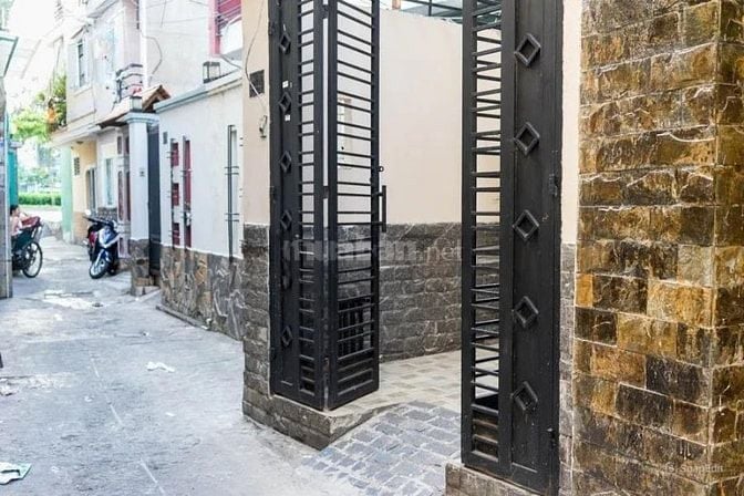 Bán gấp nhà Q1, Nguyễn Văn Nguyên, 38m². Xây 1 lửng, 1 lầu, sân thượng