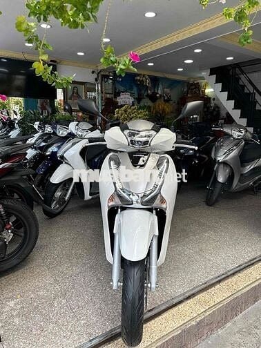 Honda SH 150i 2019 Trắng BSTP 60600 Chính Chủ