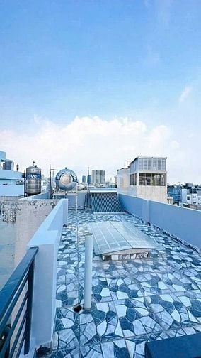 Cô Tư nhờ bán gấp nhà 56m², Nguyễn Thái Bình, Q1. Xây 5 tầng, sổ sẵn 