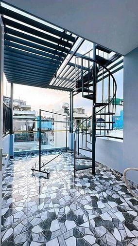 Cô Tư nhờ bán gấp nhà 56m², Nguyễn Thái Bình, Q1. Xây 5 tầng, sổ sẵn 