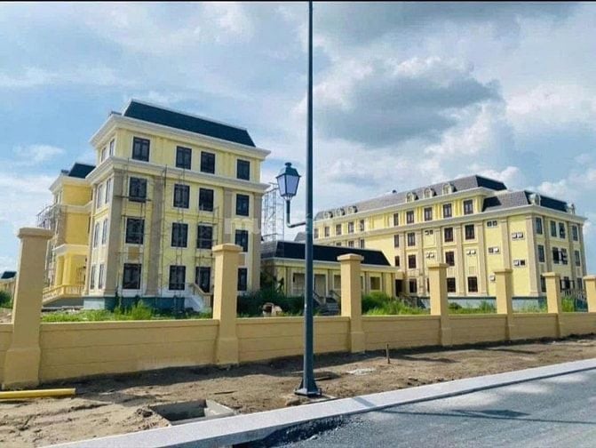 Chính chủ cần bán 1 lô đất thị trấn Thủ Thừa, Long An