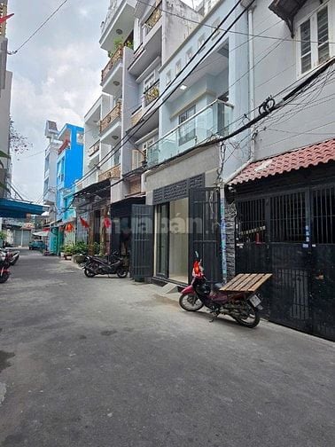 Nhà mới vào ở ngay - Hẻm ôtô 985 Hương Lộ 2, P. BTĐ A.