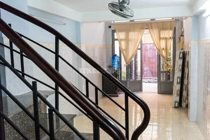 Bán gấp nhà Q1, Nguyễn Văn Nguyên, 38m². Xây 1 lửng, 1 lầu, sân thượng