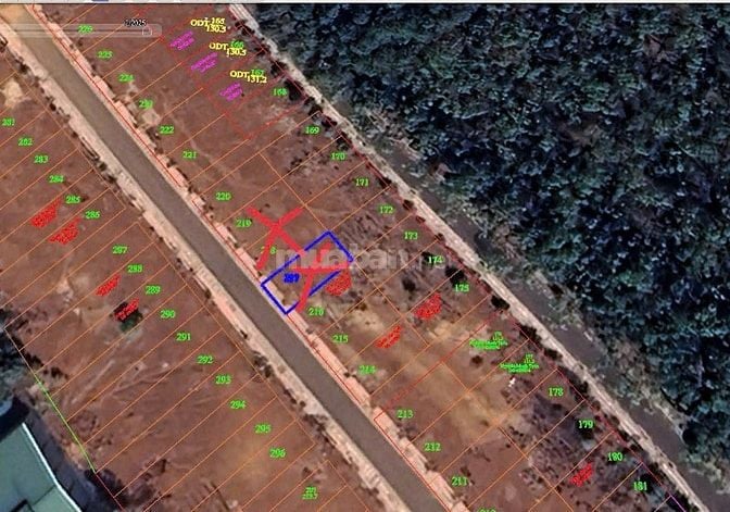 Bán gấp 2 lô đất thổ cư liền kề thuộc KDC cao cấp P.Chi Lăng, Pleiku