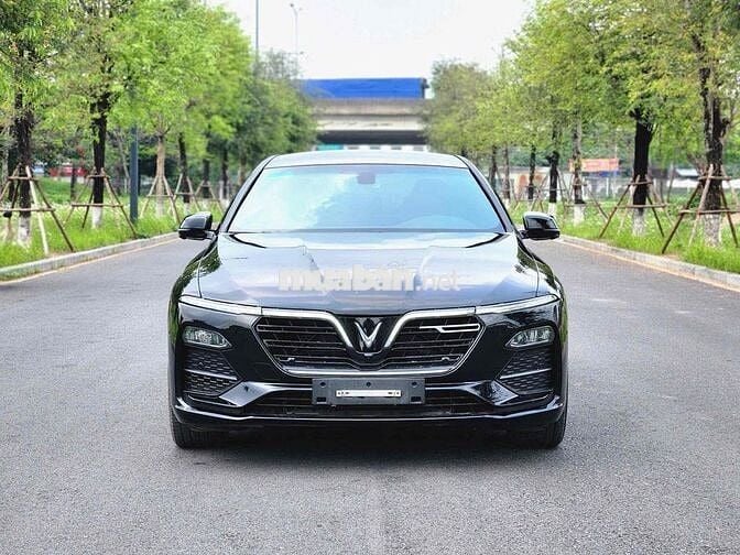 VinFast Lux A2.0 Plus 2022 - 5000 km SIÊU CỌP