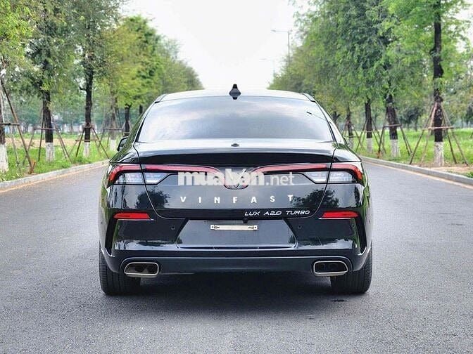 VinFast Lux A2.0 Plus 2022 - 5000 km SIÊU CỌP