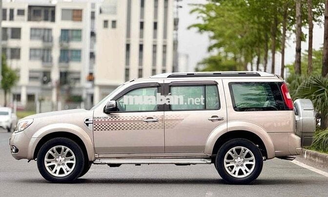 Ford Everest 2014 Limited 4x2 - 145000 km
