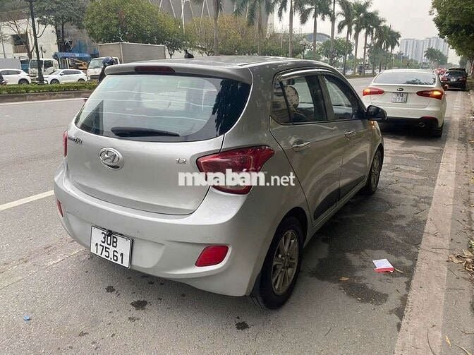 Xe i10 nhà bán bản đủ 1.25 xe cực đẹp
