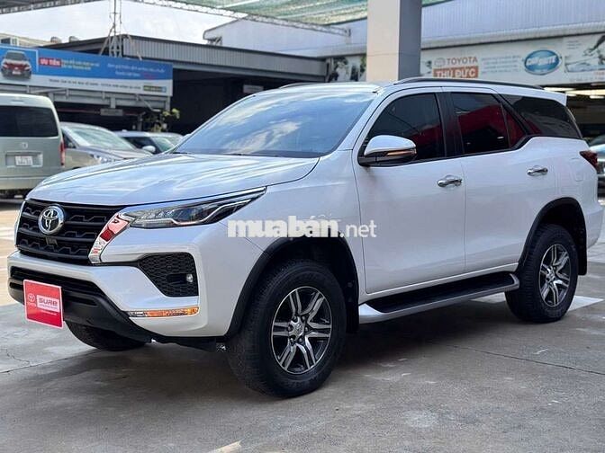 Fortuner 2022 2.4AT - Máy Dầu Số Tự Động- Đi Lướt