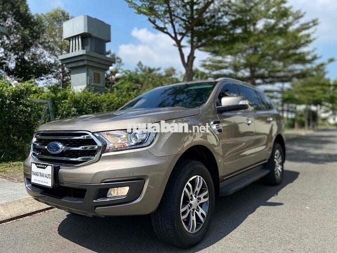 Ford Everest 2019 Trend 2.0L  AT 4x2 - 790000 km