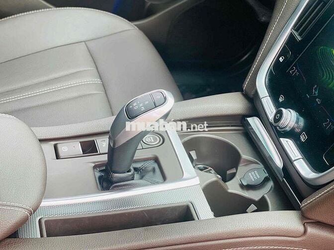 VinFast Lux A2.0 2021 Plus 2.0 AT - 50000 km