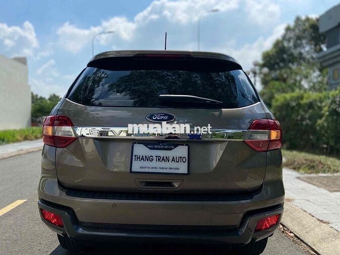 Ford Everest 2019 Trend 2.0L  AT 4x2 - 790000 km
