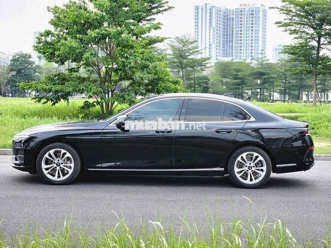 VinFast Lux A2.0 2022 - 5000 km