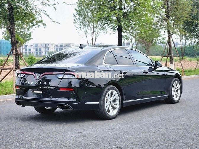 VinFast Lux A2.0 2022 - 5000 km