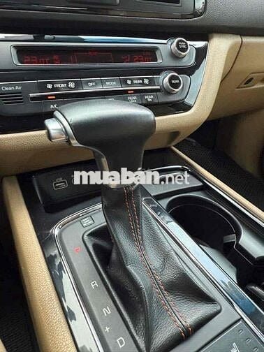 Kia Sedona 2018 2.2 DAT - 80000 km 1 chủ rát mới