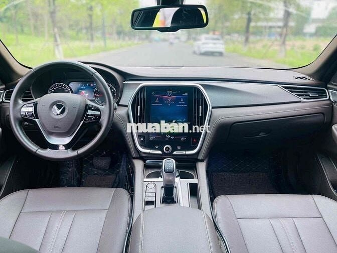 VinFast Lux A2.0 2021 Plus 2.0 AT - 50000 km