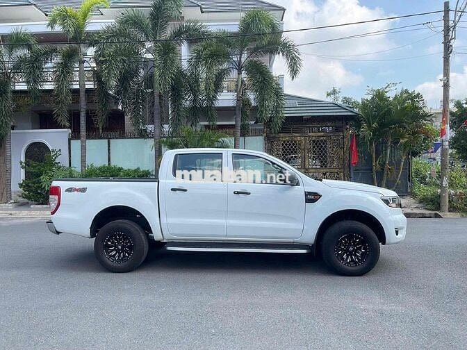 Ford Ranger 2021 XL 2 cầu số sàn