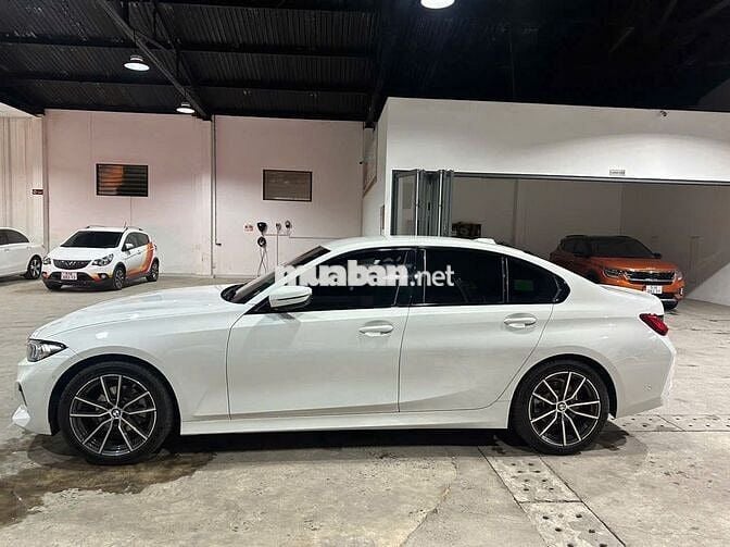 BMW 320i Sport Line LCI Model 2024 xe đẹp cực chất