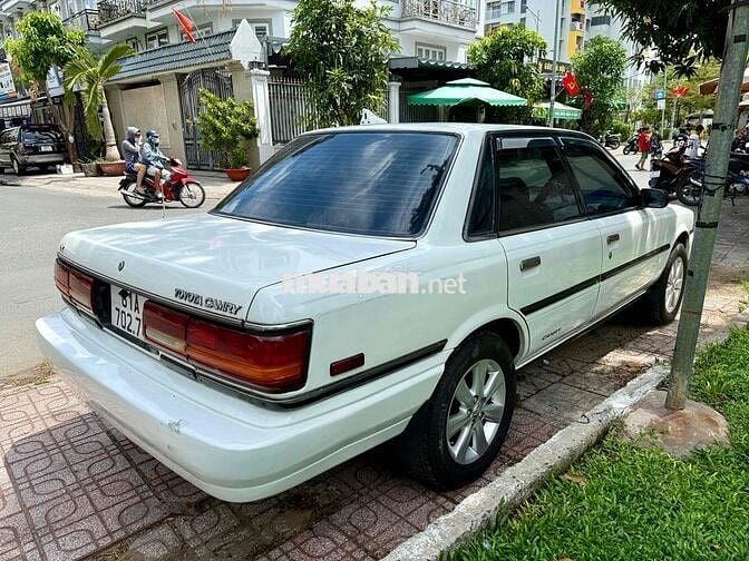 Toyota Camry 1989 AT số tự động mới kiểm T11/2025