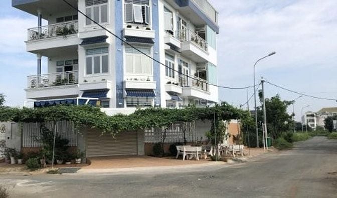 Chính chủ gửi bán nhanh lô biệt thự diện tích 15x20m tại KDC Phú Nhuận