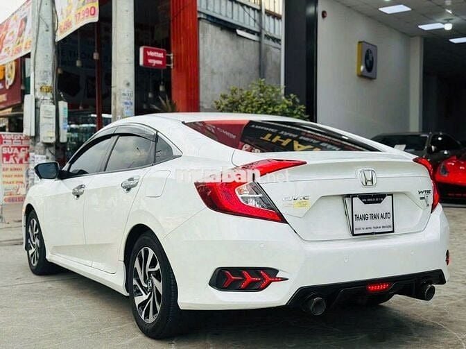 Honda Civic 2018 1.8 E - 50000 km