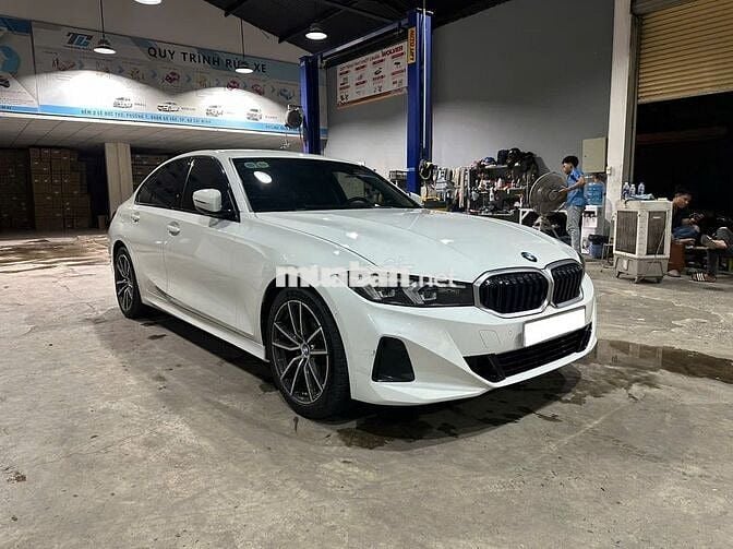 BMW 320i Sport Line LCI Model 2024 xe đẹp cực chất
