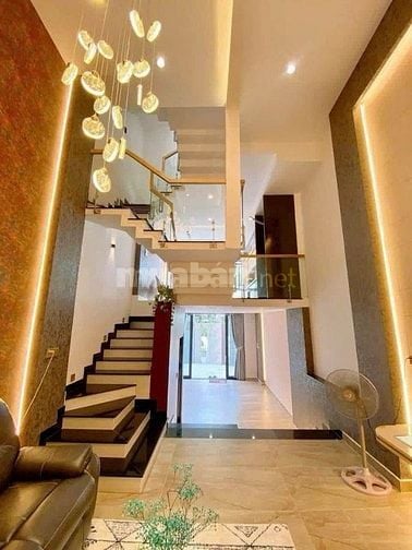 Nhà Phạm Viết Chánh-Bình Thạnh. Ngay Thảo Cầm Viên nhỉnh 3tỷ dt 55m2 