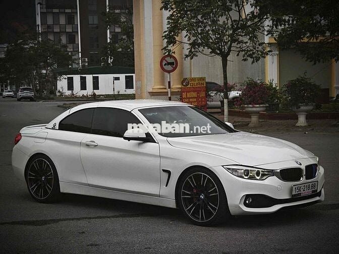 BMW 4 Series 2015 420i Convertible - 73000 km