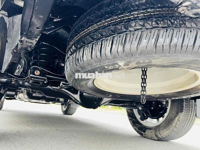 Toyota Land Cruiser Prado 2.7V sản xuất 2016