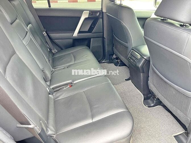 Toyota Land Cruiser Prado 2.7V sản xuất 2016