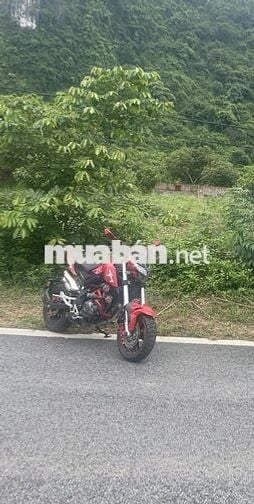 Benelli TnT125 xe ít sử dụng chào các thanh niên